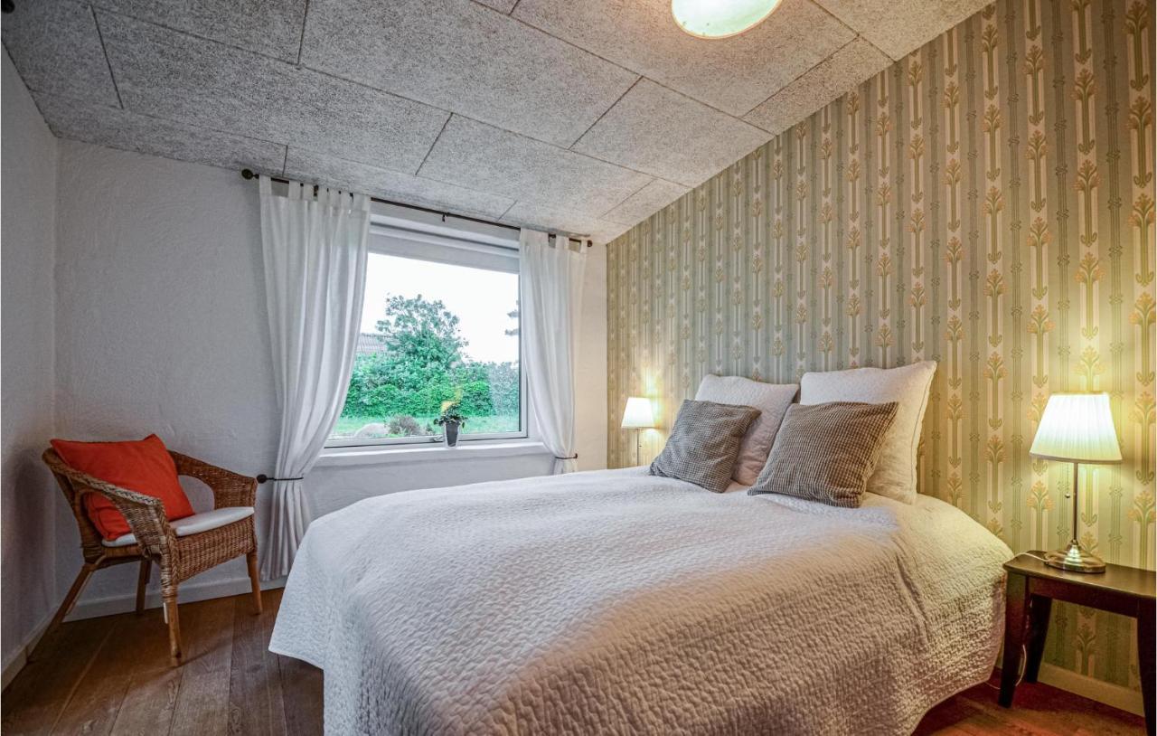 Strandhuset Knebel Экстерьер фото