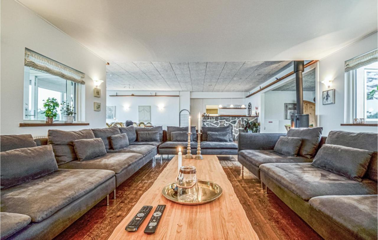 Strandhuset Knebel Экстерьер фото