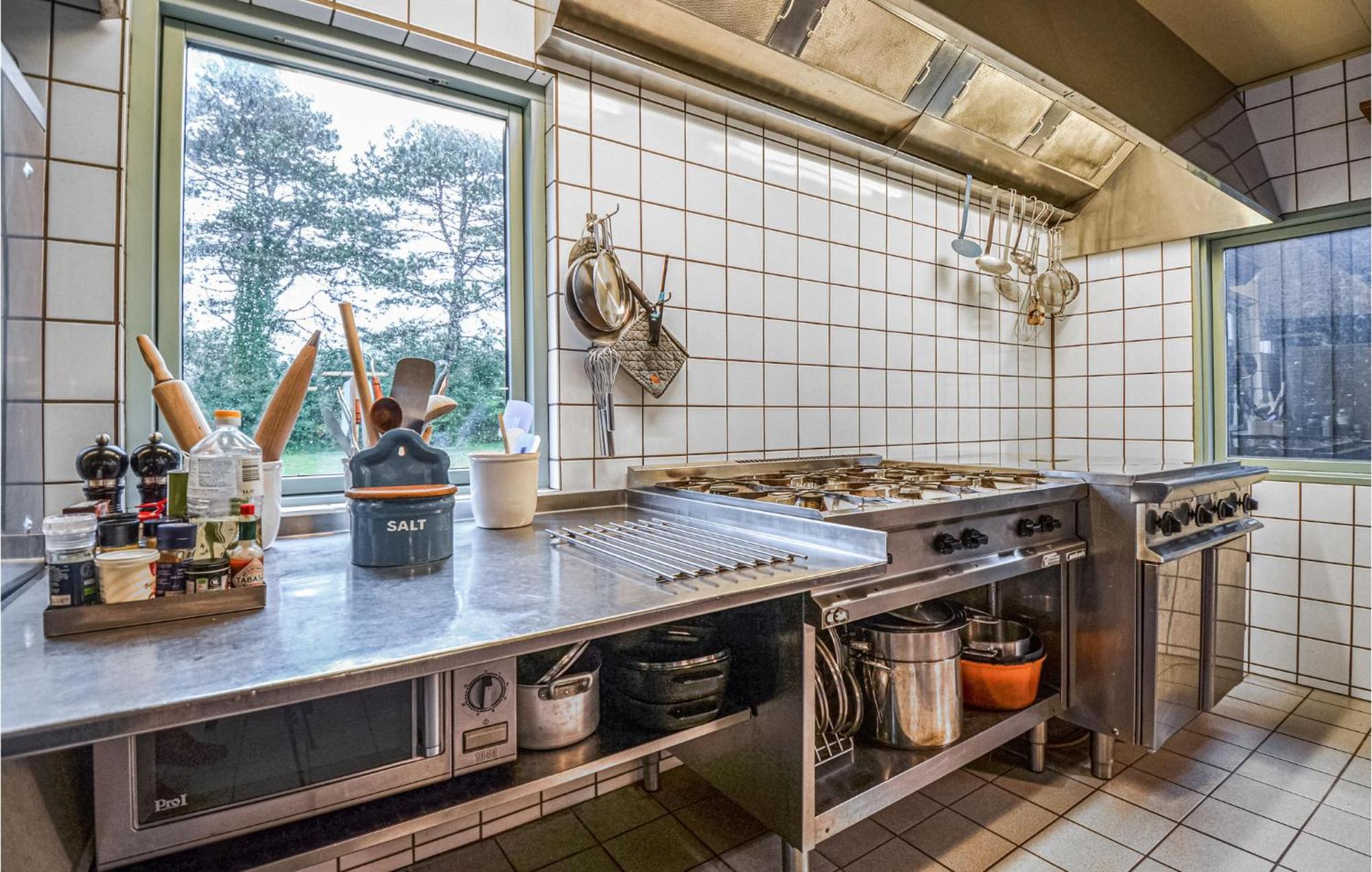 Strandhuset Knebel Экстерьер фото