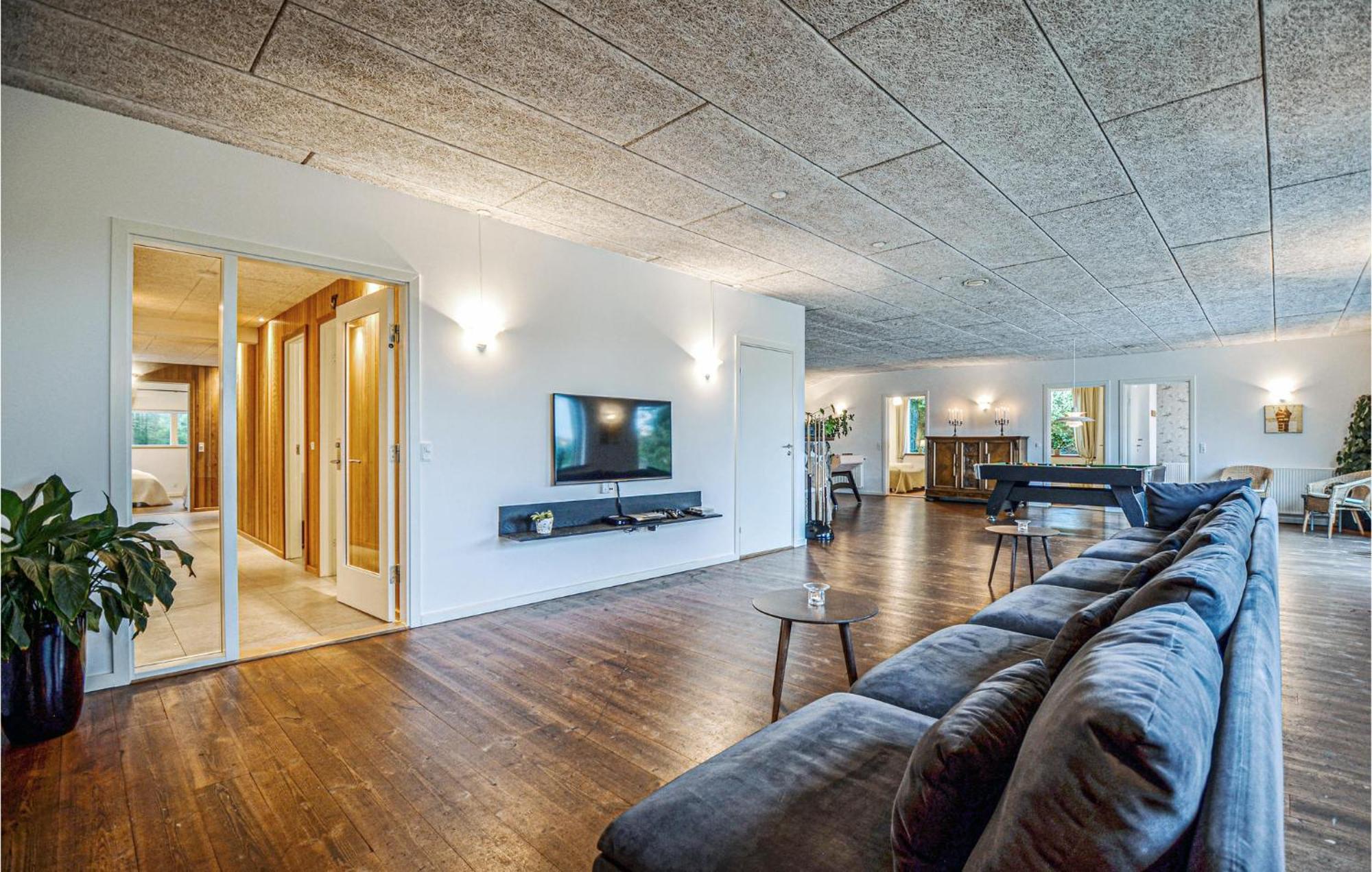 Strandhuset Knebel Экстерьер фото