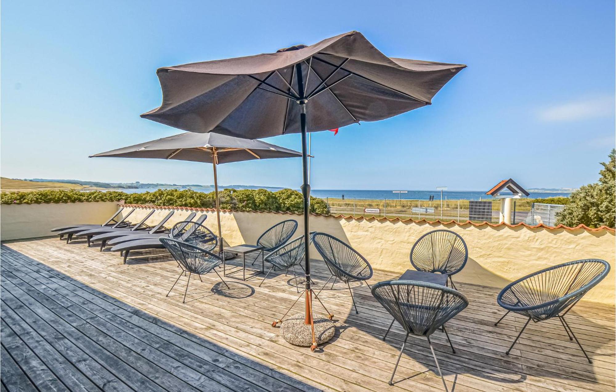 Strandhuset Knebel Экстерьер фото
